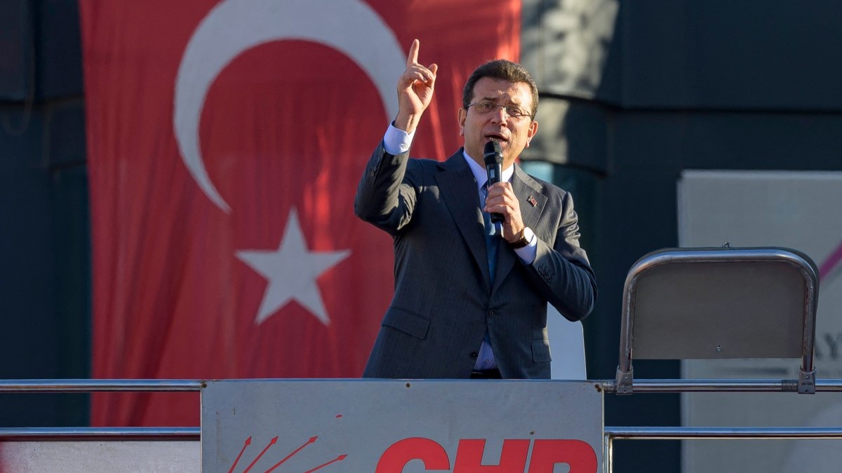 العفو الدولية تنتقد اعتقال رئيس بلدية إسطنبول المنافس لأردوغان بتهم الإرهاب والفساد