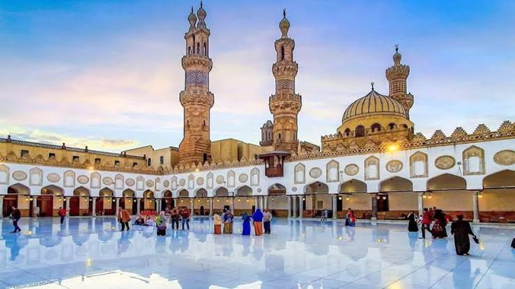 الأزهريحسم الجدل حول حرمانية«الالعاب النارية»